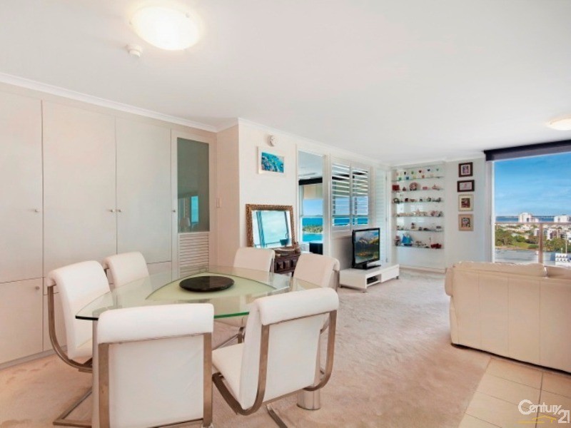60/48 Duporth Avenue, Maroochydore QLD 4558