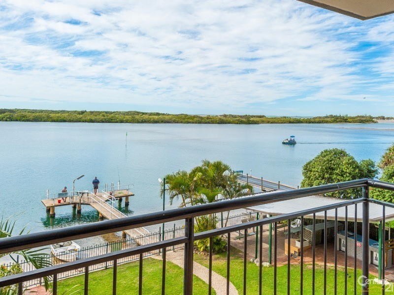 16/150 Duporth Avenue, Maroochydore QLD 4558