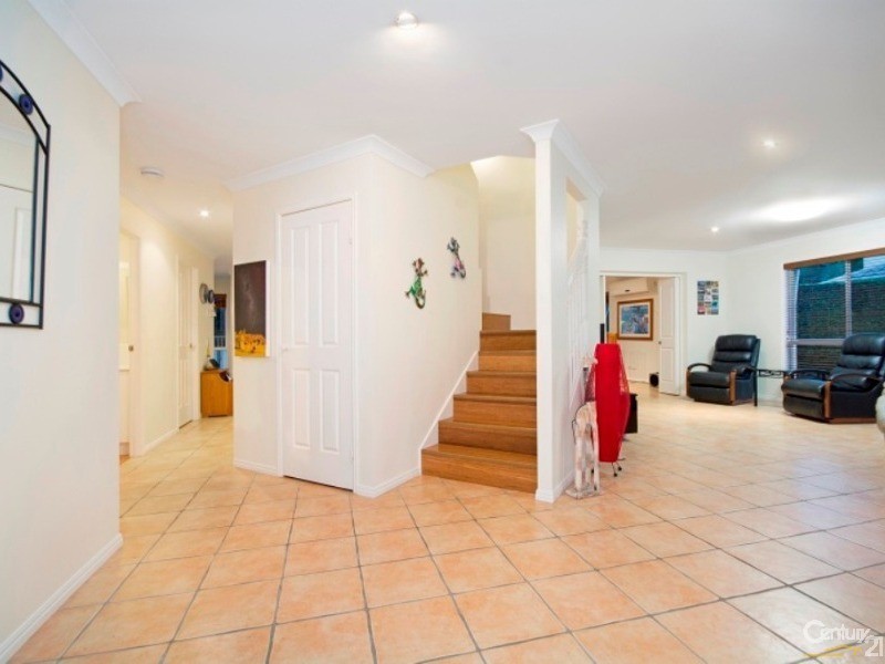 6 Crystal Waves Place, Alexandra Headland QLD 4572