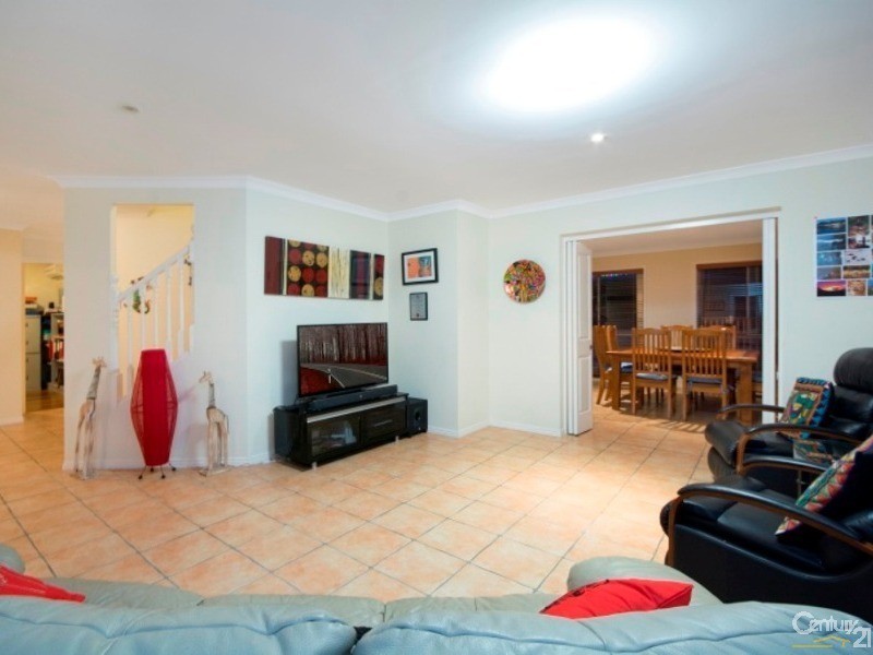 6 Crystal Waves Place, Alexandra Headland QLD 4572