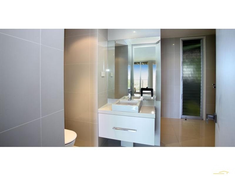 12 Mayfair Lane, Buderim QLD 4556