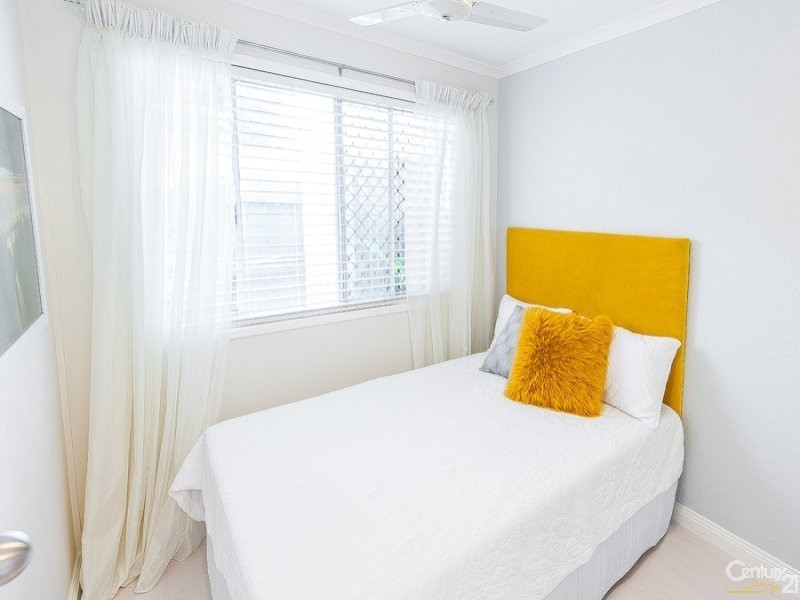 25 Hinley Avenue, Maroochydore QLD 4558