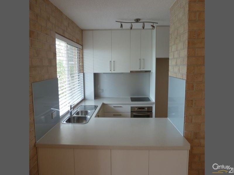 3/8 Smith Street, Mooloolaba QLD 4557