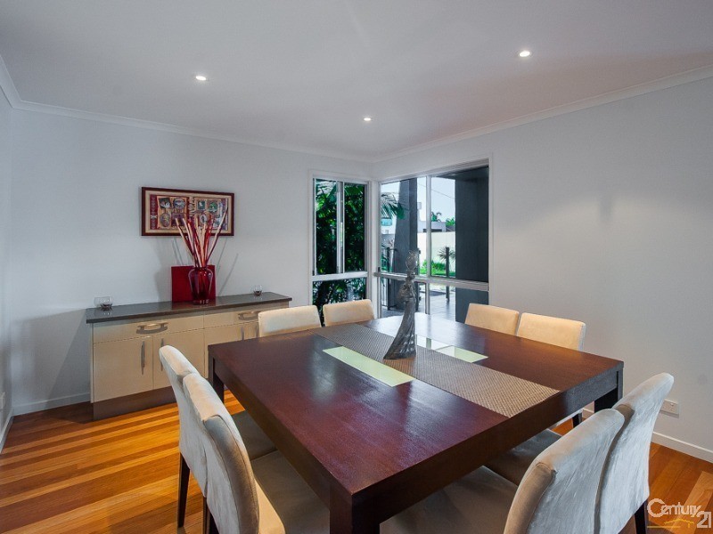 35 Summer Drive, Maroochydore QLD 4558