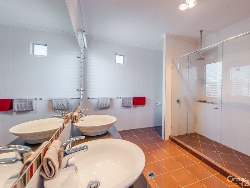 35 Summer Drive, Maroochydore QLD 4558