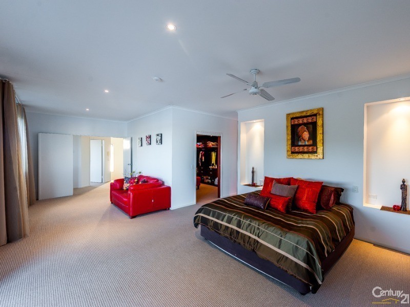 35 Summer Drive, Maroochydore QLD 4558