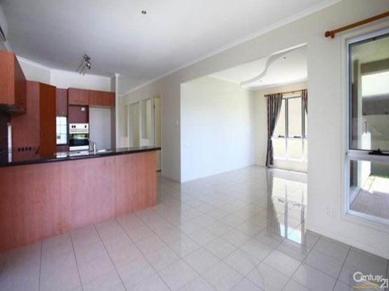 4 Teneriffe Court, Parrearra QLD 4575