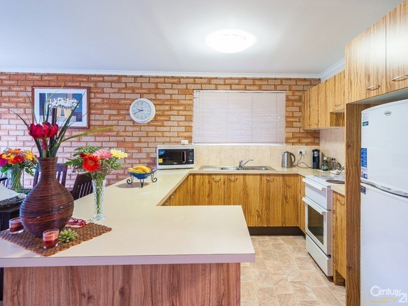 1/17 Tombarra Street, Mooloolaba QLD 4557