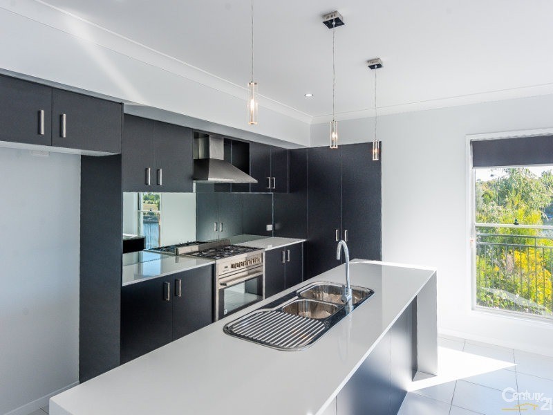 15 Mackeral Street, Mountain Creek QLD 4557