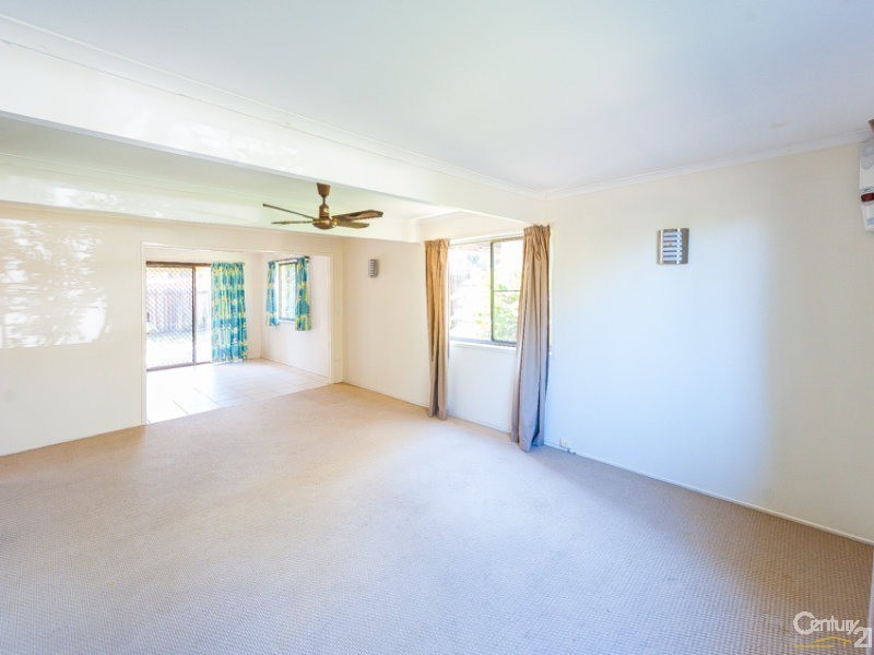 20 Lawrence Street, Mooloolaba QLD 4557