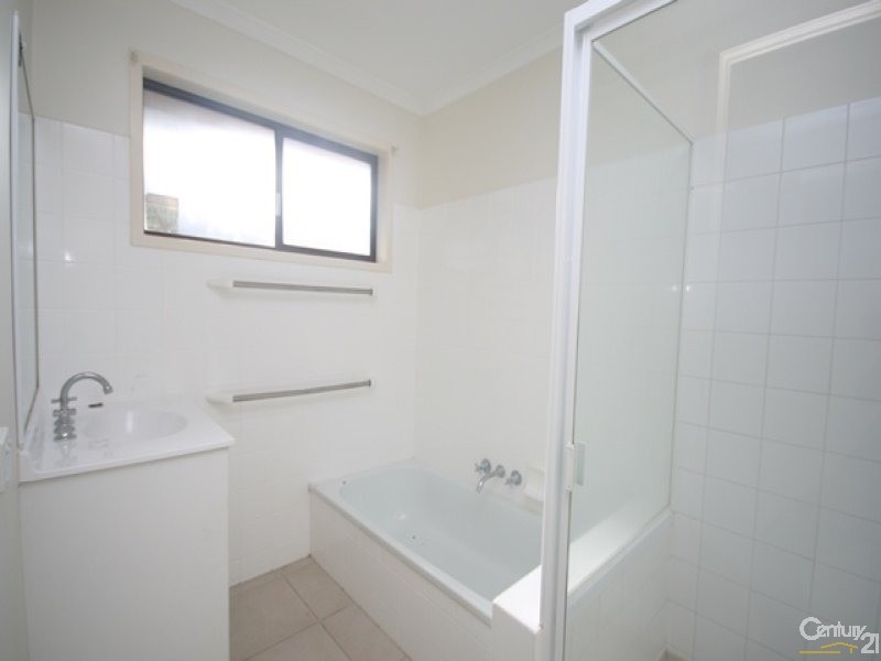 1/2  Boongala Terrace, Maroochydore QLD 4558