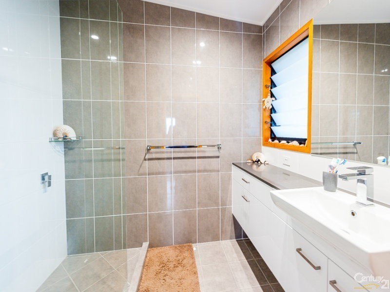 7/5-7 Hinkler Parade, Maroochydore QLD 4558