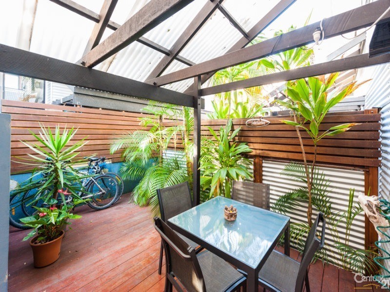 7/5-7 Hinkler Parade, Maroochydore QLD 4558