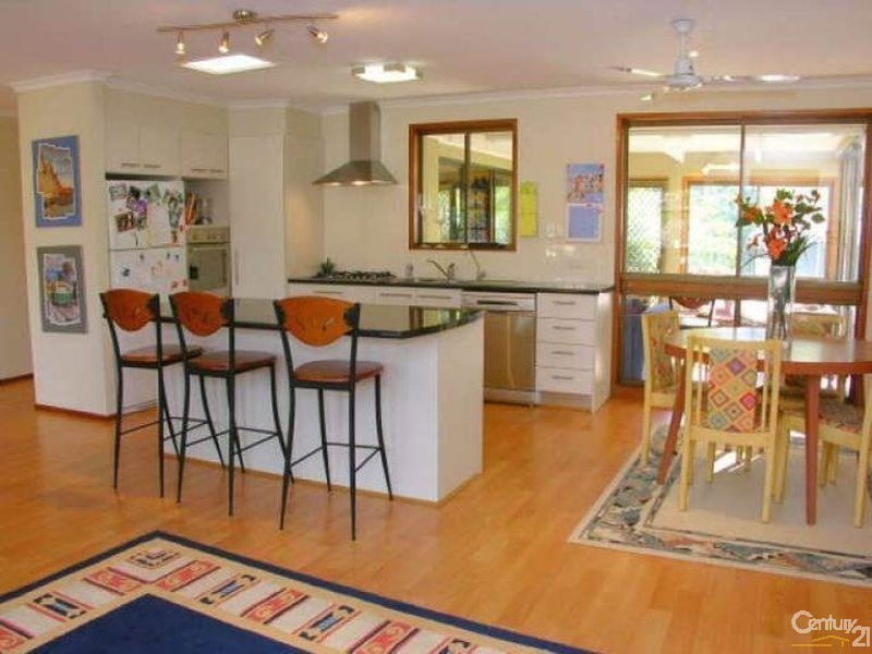 8 Kylee Crescent, Maroochydore QLD 4558