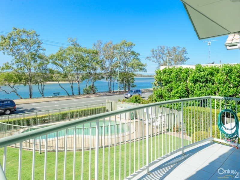 9/35 Bradman Avenue, Maroochydore QLD 4558