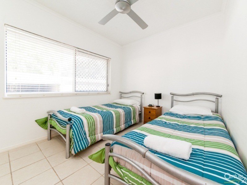1/2 Picnic Point Esplanade, Maroochydore QLD 4558