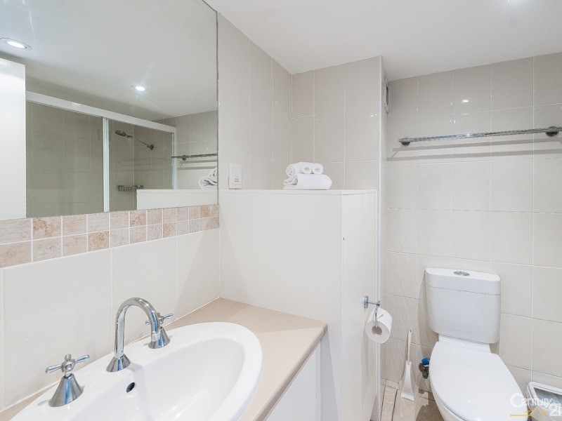 13/27 Sixth Avenue, Maroochydore QLD 4558