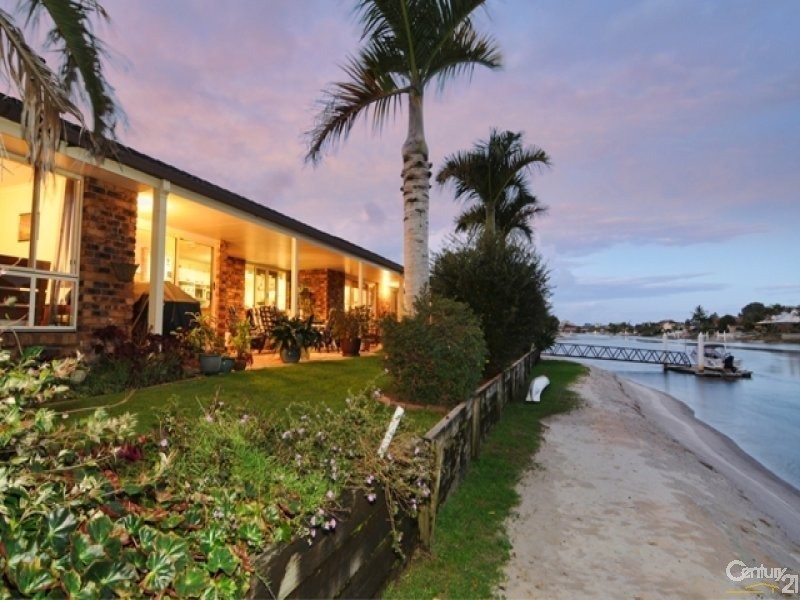 13 Chiswell Place, Maroochydore QLD 4558