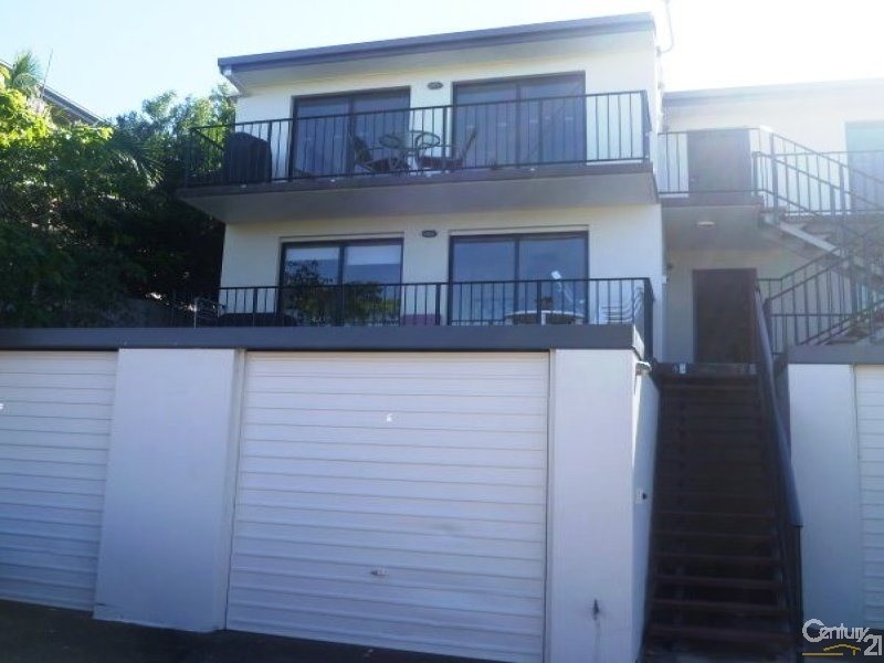 1/14 Kalinda Avenue, Mooloolaba QLD 4557