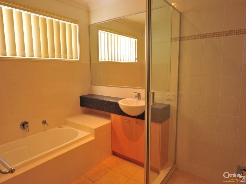 30 Primary School Court, Maroochydore QLD 4558