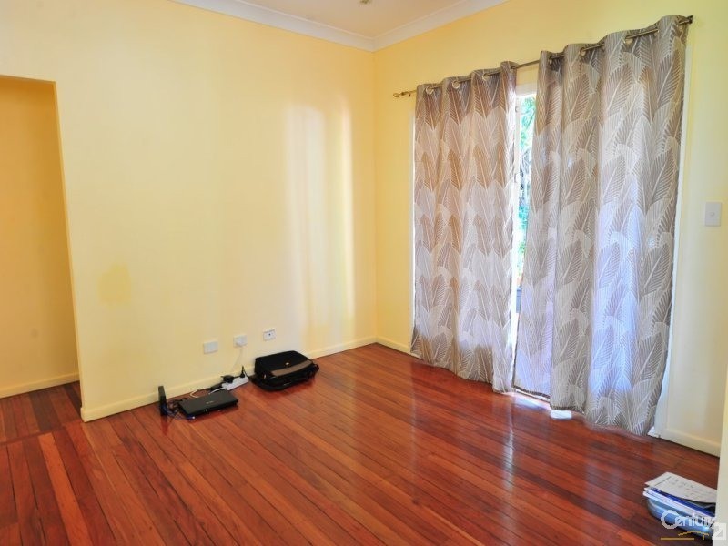 343 Bradman Avenue, Maroochydore QLD 4558