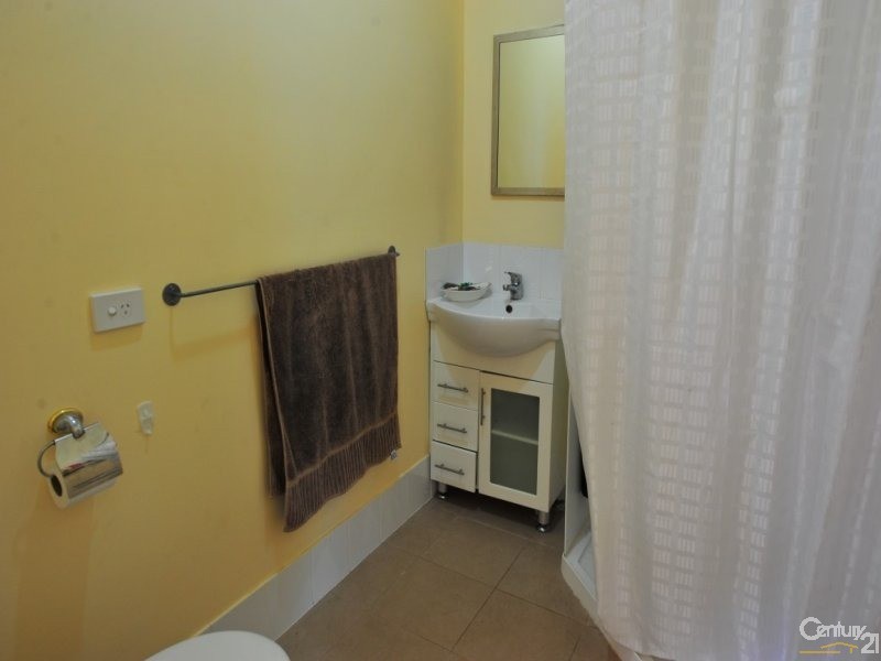 343 Bradman Avenue, Maroochydore QLD 4558