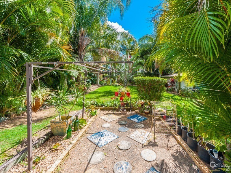 244 Broadwater Avenue West, Maroochydore QLD 4558