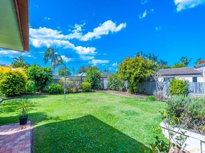 28 Summer Drive, Maroochydore QLD 4558