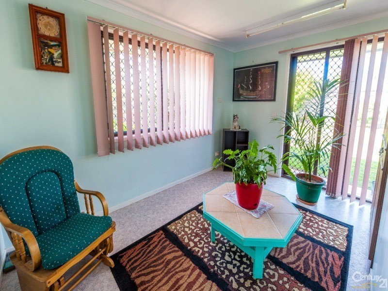 28 Summer Drive, Maroochydore QLD 4558