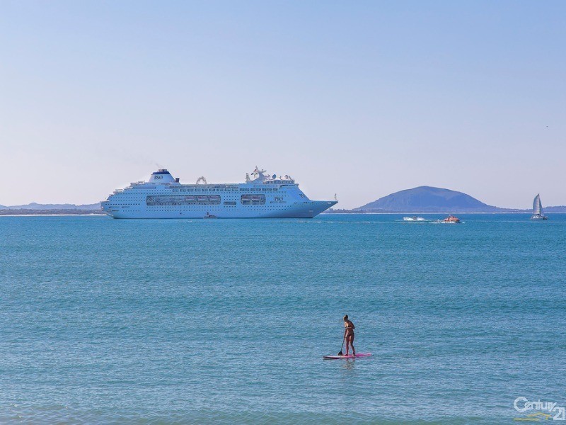 14 Lawrence Street, Mooloolaba QLD 4557