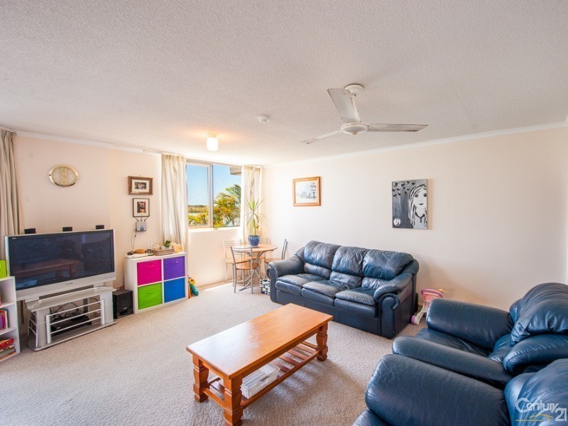 4/150 Duporth Avenue, Maroochydore QLD 4558