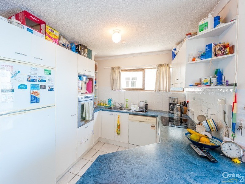 4/150 Duporth Avenue, Maroochydore QLD 4558