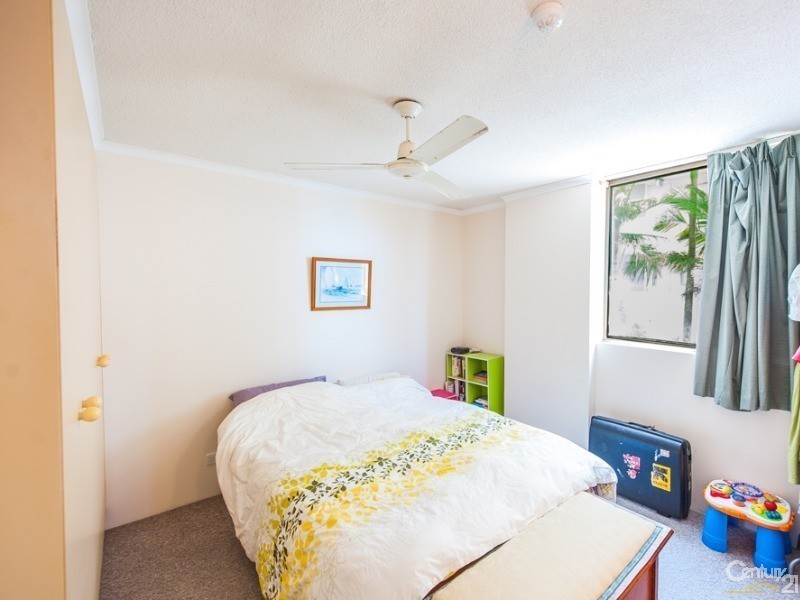 4/150 Duporth Avenue, Maroochydore QLD 4558