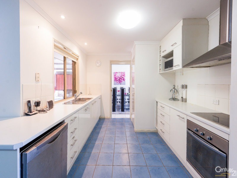 93 Elkhorn Street, Kuluin QLD 4558