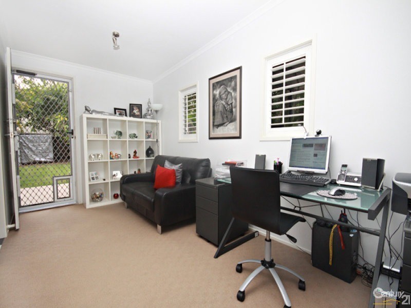 30 Maroubra Street, Maroochydore QLD 4558