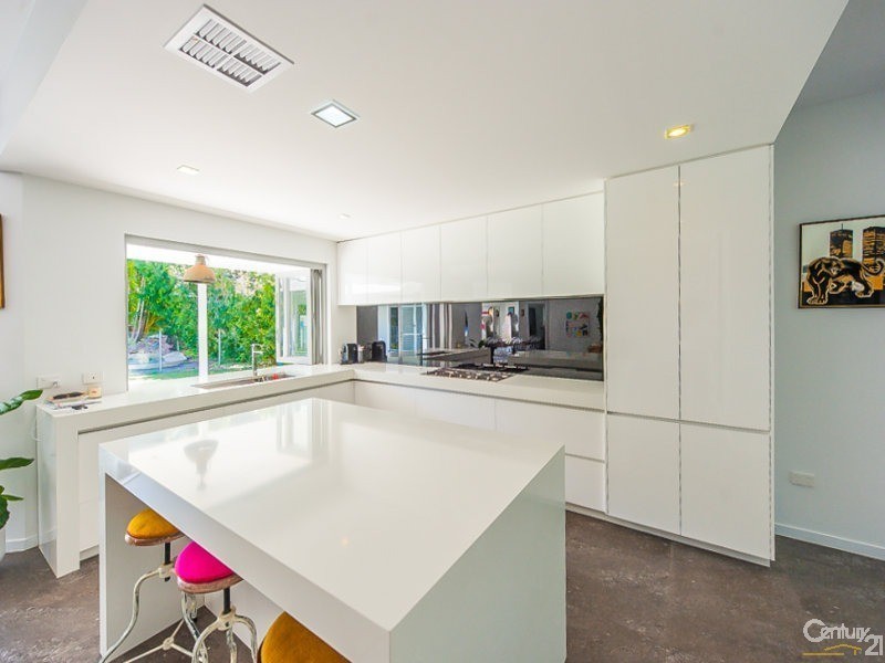 8 Bellbird Court, Wurtulla QLD 4575