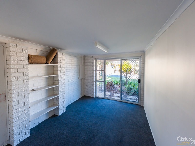 4 Stanley Street, Dicky Beach QLD 4551