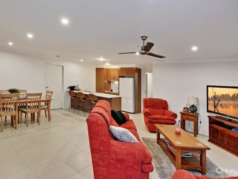 3 Yucca Court, Mountain Creek QLD 4557