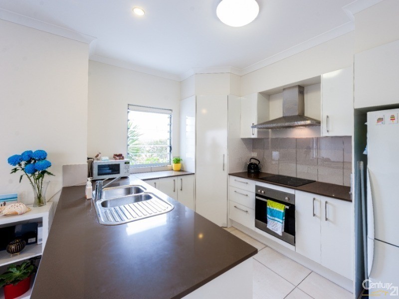 19 St Helena Street, Maroochydore QLD 4558