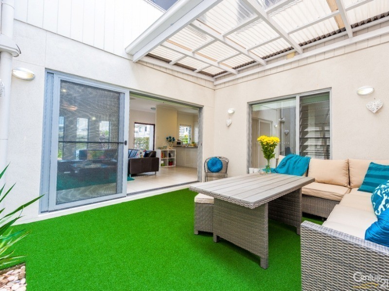 19 St Helena Street, Maroochydore QLD 4558