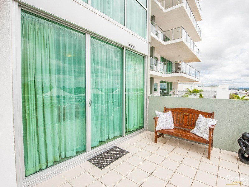 402/1 Duporth Avenue, Maroochydore QLD 4558