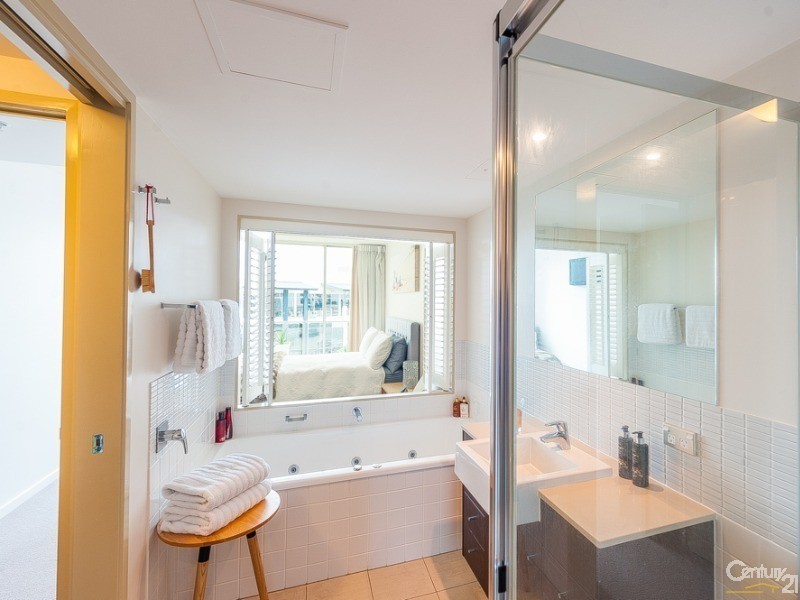 402/1 Duporth Avenue, Maroochydore QLD 4558