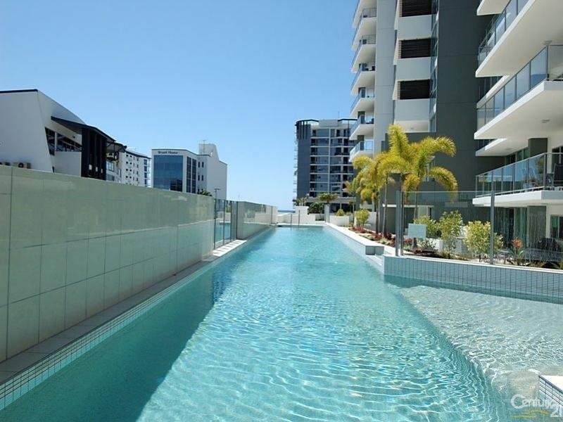 402/1 Duporth Avenue, Maroochydore QLD 4558