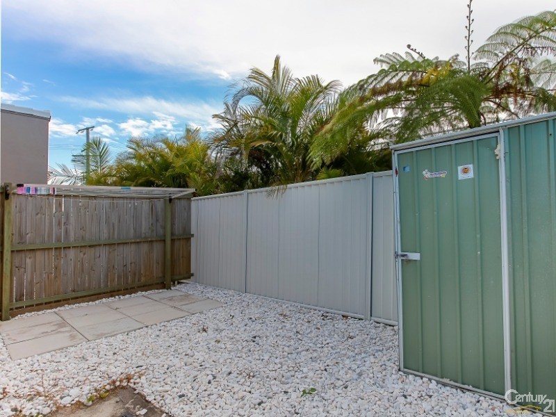 1/49 Saleng Crescent, Warana QLD 4575