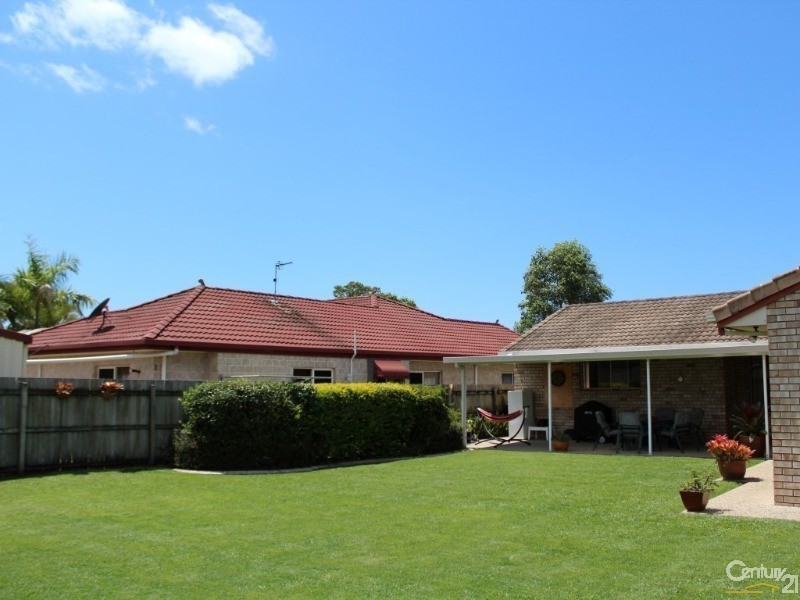 42 Mountain Ash Drive, Mountain Creek QLD 4557