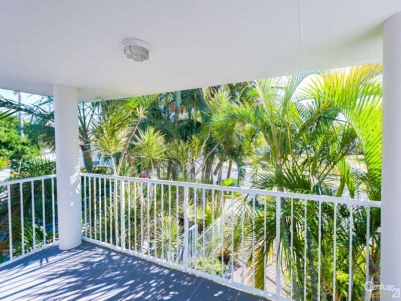 1/40 Memorial Avenue, Maroochydore QLD 4558