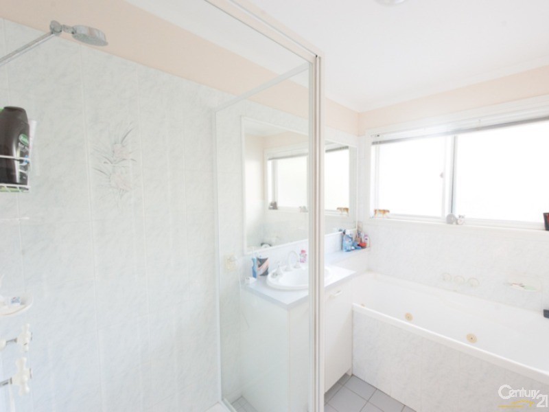 1/40 Memorial Avenue, Maroochydore QLD 4558