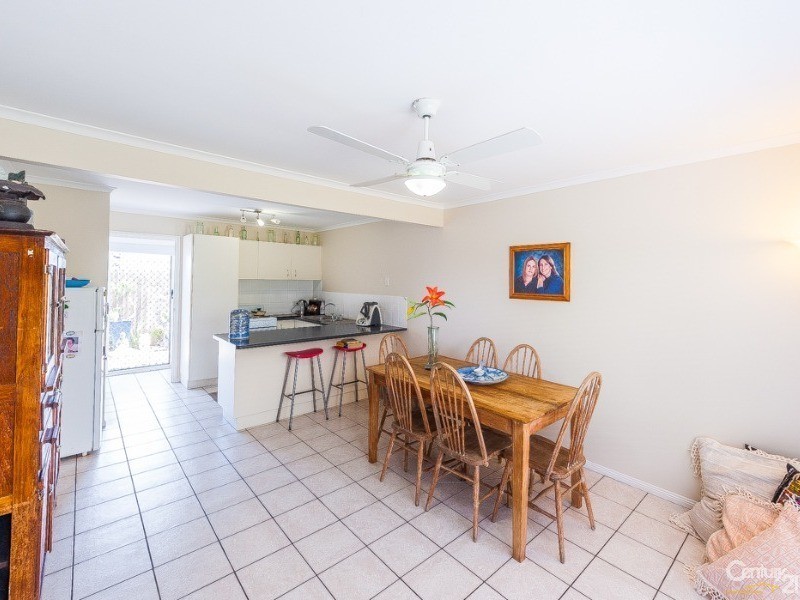 2/35  Baden Powell Street, Maroochydore QLD 4558