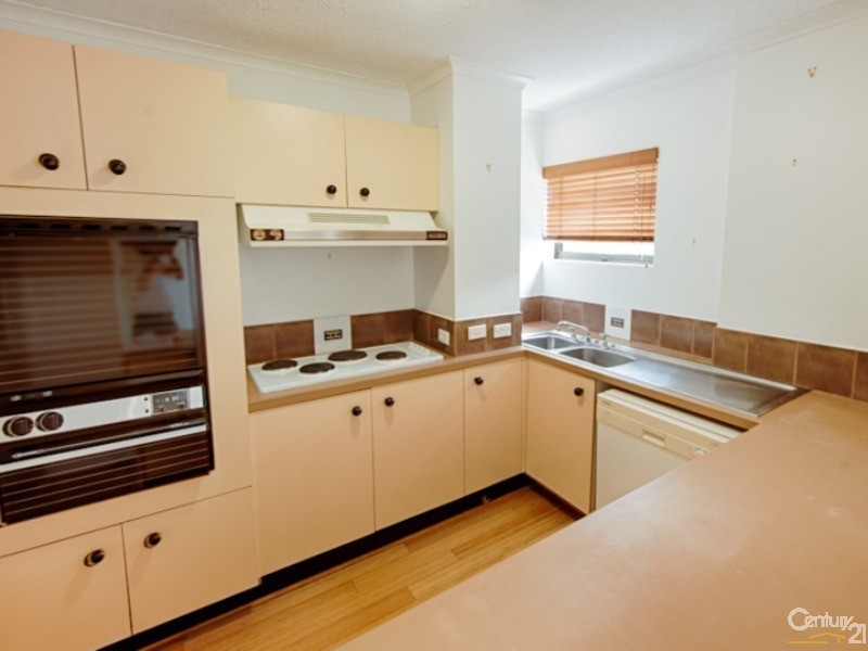 34/150 Duporth Avenue, Maroochydore QLD 4558