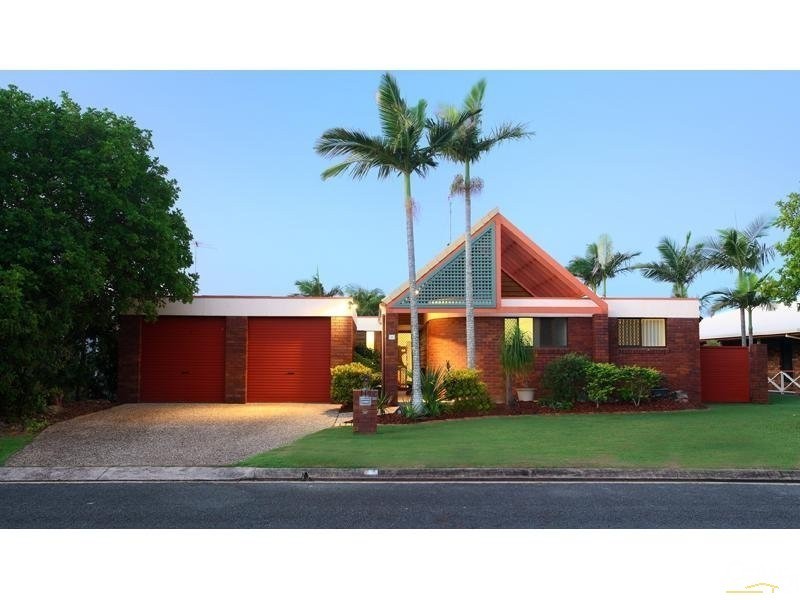 11 Yallanga Place, Mooloolaba QLD 4557